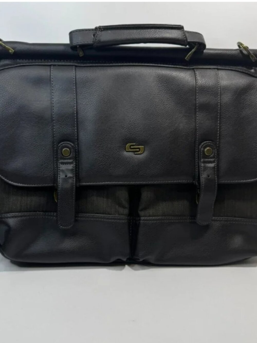 SOLO Thompson 15.6 Inch Briefcase with Padded Laptop Compartment, Espresso